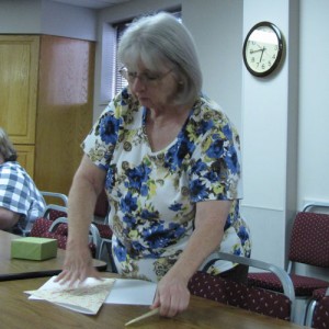 Linda shows us how to make paper boxes.