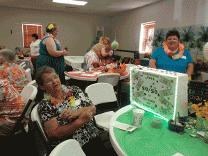 Break time is a good excuse for chatting.